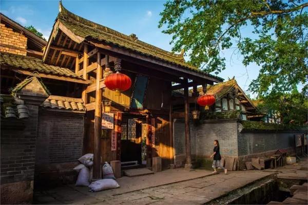 比亚迪f3水杯架尺寸多大游戏画面