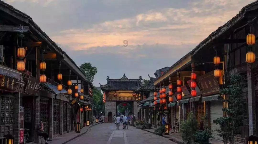 重庆拉网式排查涉及师生的重要安全设施